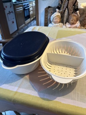 Siebservierer Tupperware 3 teilig. 2336 B-2. Blau Beige mit Siebeinsatz