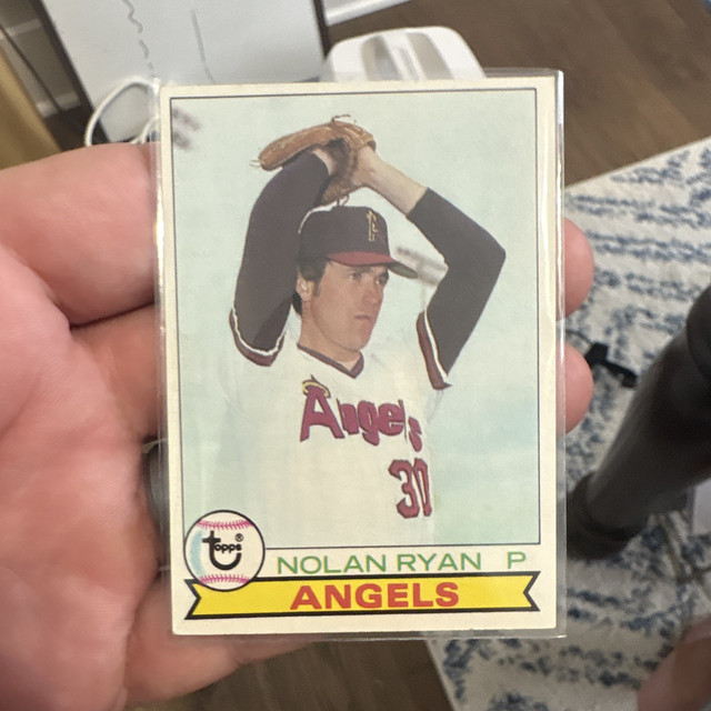 Topps Base Set Nolan Ryan California Angels #115 Vintage Baseball Trading Card