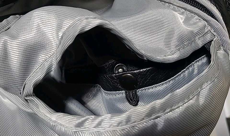 Chaqueta con cinturón abotonada de cuero negra Wilson XS para mujer Y2K gabardina forro Foto 3 de 4