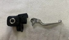 01-06 Harley Softail Right Front Brake Master Cylinder with Lever Stock OEM