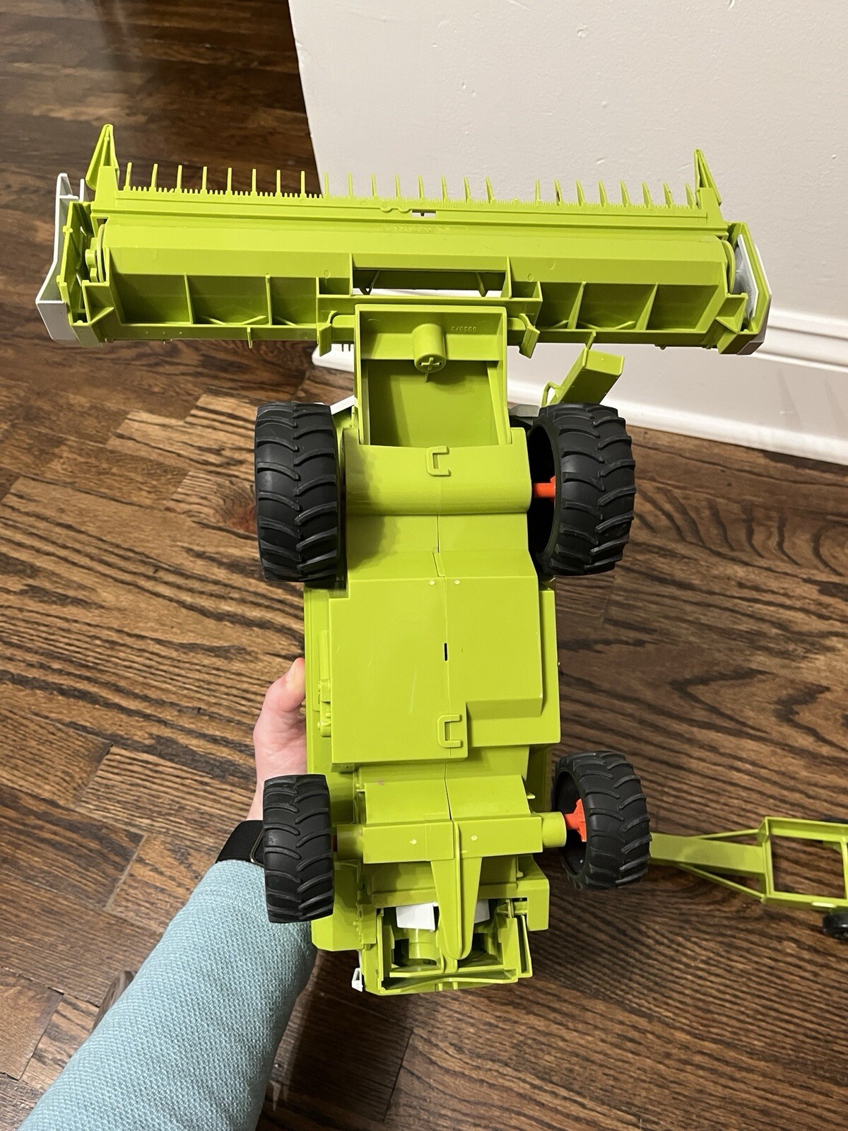 Picture 5 of 17