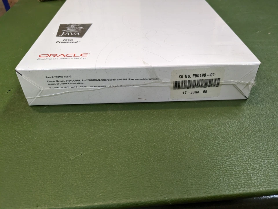 Kit Oracle8i Client Release 8.1 MS Windows NT, 95, 98 #: F50199-01 Foto 3 de 3