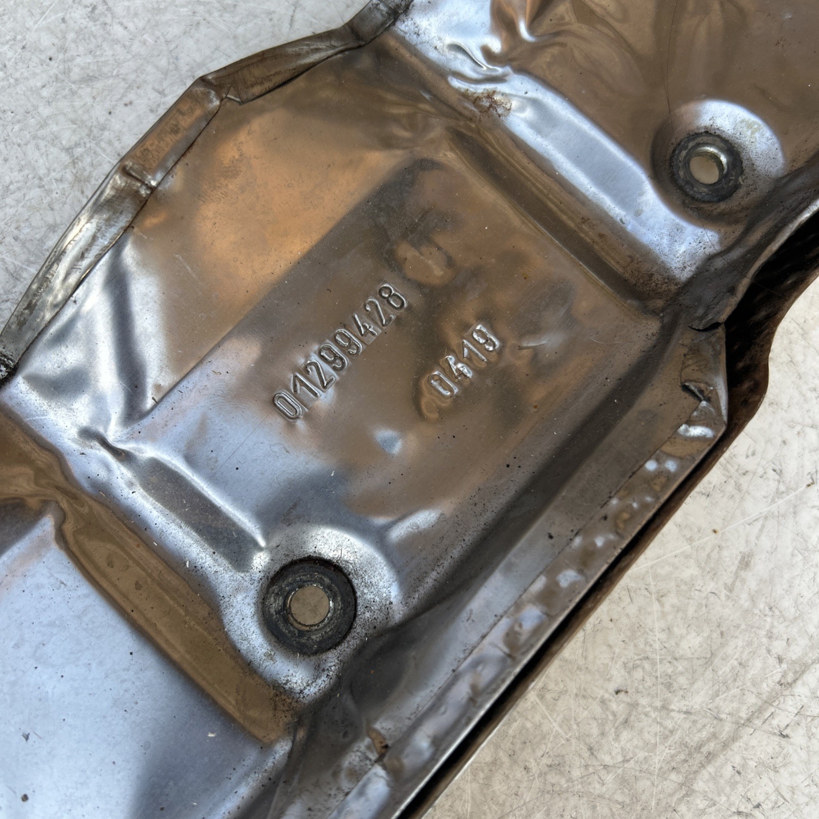 2017-2020 McLaren 720S RH Right Heat Shield Head To Exhaust Manifold 01299428