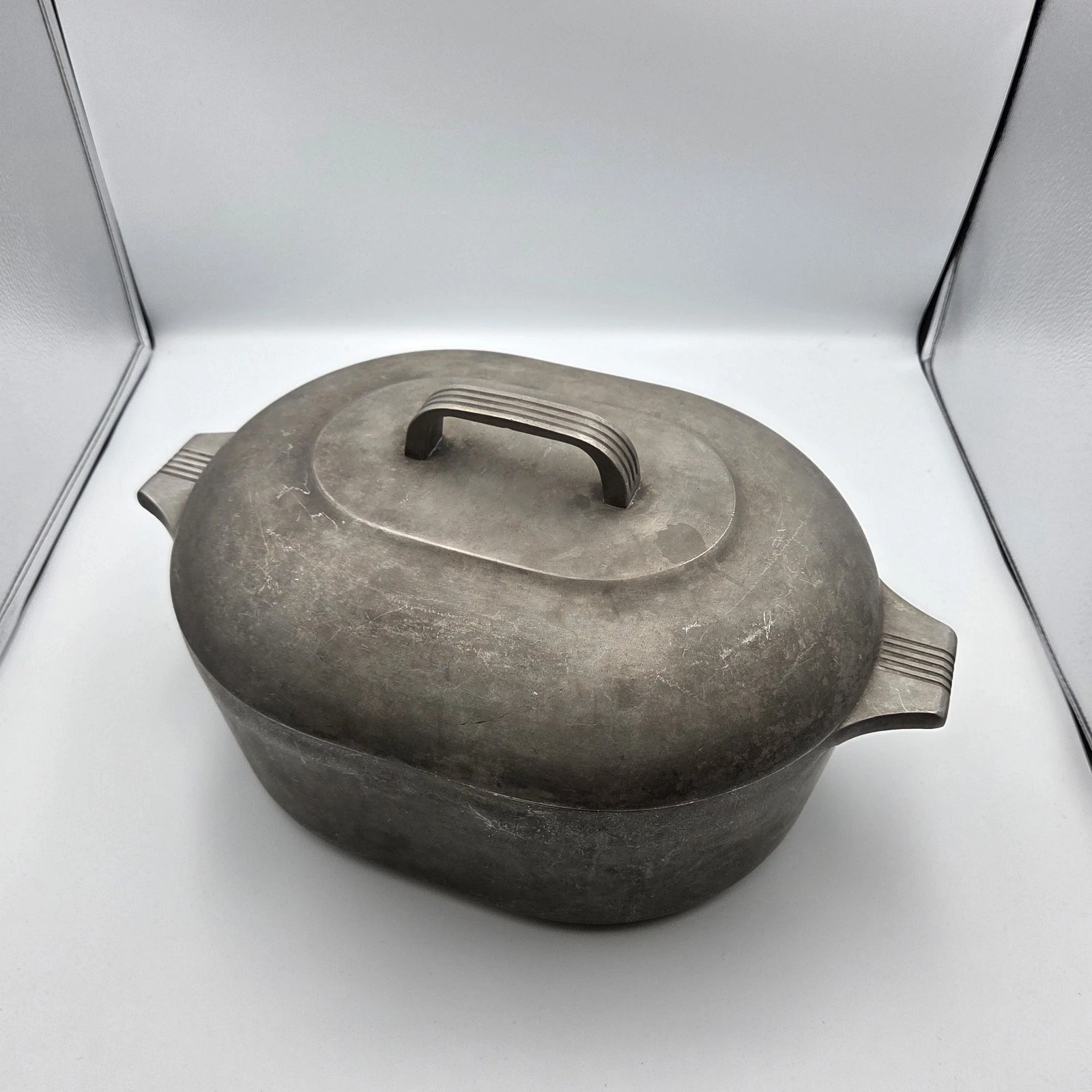 Vintage MAGNALITE Sidney 0 Wagner Ware 8 Qt Roaster W/ Lid 4265-P
Opens in a new window or tab