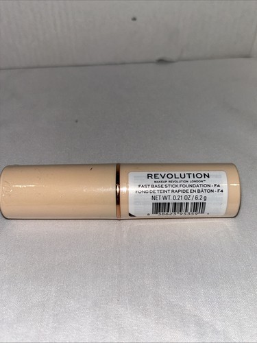 Makeup Revolution Fast Base Stick Foundation #F4 Light Skin Tones (S) - Picture 3 of 3
