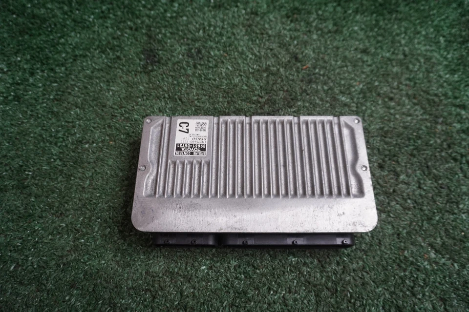 2015 2016 TOYOTA CAMRY 2.5L ENGINE CONTROL MODULE ECM 8966106T21 NO VIN - Image 2 of 4