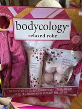 bodycology Cherry Blossom Bath Accessories Set Robe Cream Fizzies Mist Pouf