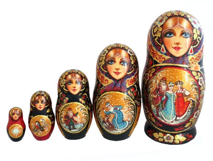 Poupee russe matriochka d'occasion - Collection