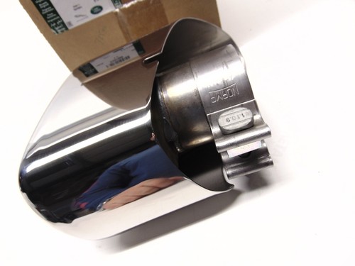 New Genuine Jaguar XJ 10-19 2.0 / 3.0 Left Tailpipe Finisher Ehaust Trim Tip - Picture 4 of 7