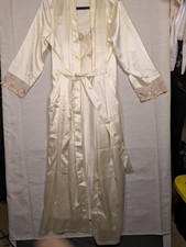 VTG Cerie Peignoir Set Lace Embroidered Floral L Robe XL Gown JACQUARD Lingerie