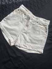 Levi Strauss & Co. Women's White Denim High Rise Mom Shorts W25 5-Pocket