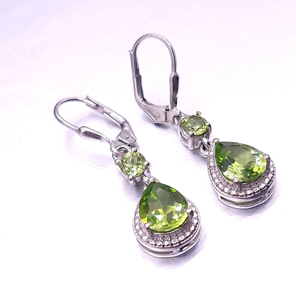 Vintage Sterling Silver Green Peridot Dangle Pierced Earrings - Image 3 of 4