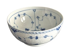 Royal Copenhagen 1st Quality Blue Fluted Half Lace Salad Serving Bowl #579