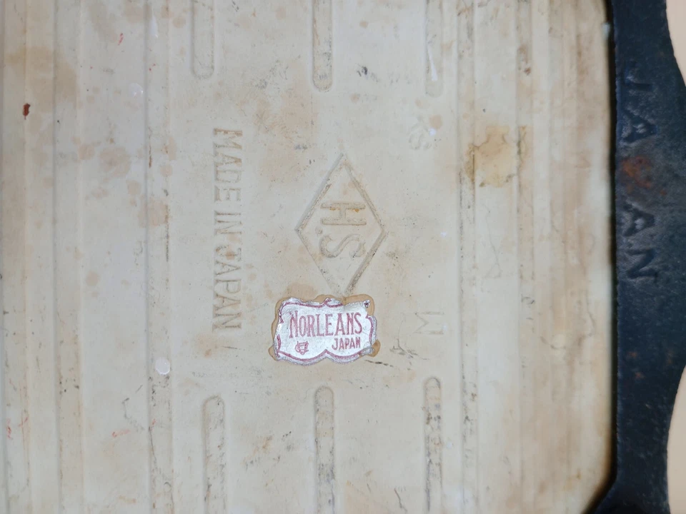 S H Japón Gallo Pollo Marco Hierro Fundido Azulejo Cerámico Remache Campo Granja Foto 4 de 4