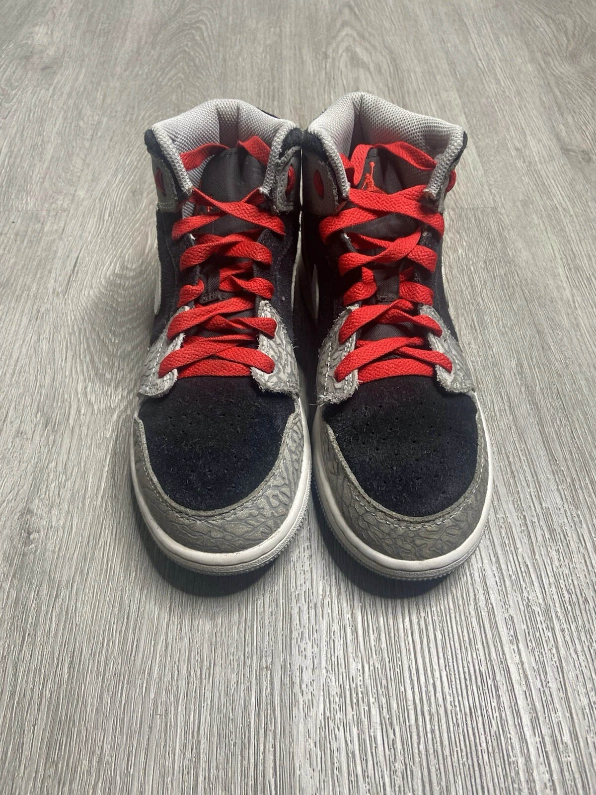 Air Jordan 1 Mid SE Elephant Toe GS Unisex Shoe Size 4Y Gray DM6216 016 Preowned