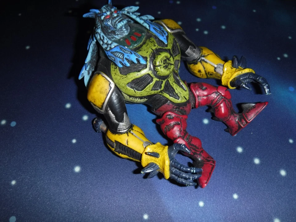 罕见超级外星人 Ben 10 蓝色恶魔红眼魔鬼机器人可动人偶 — 第 3/4 张图片