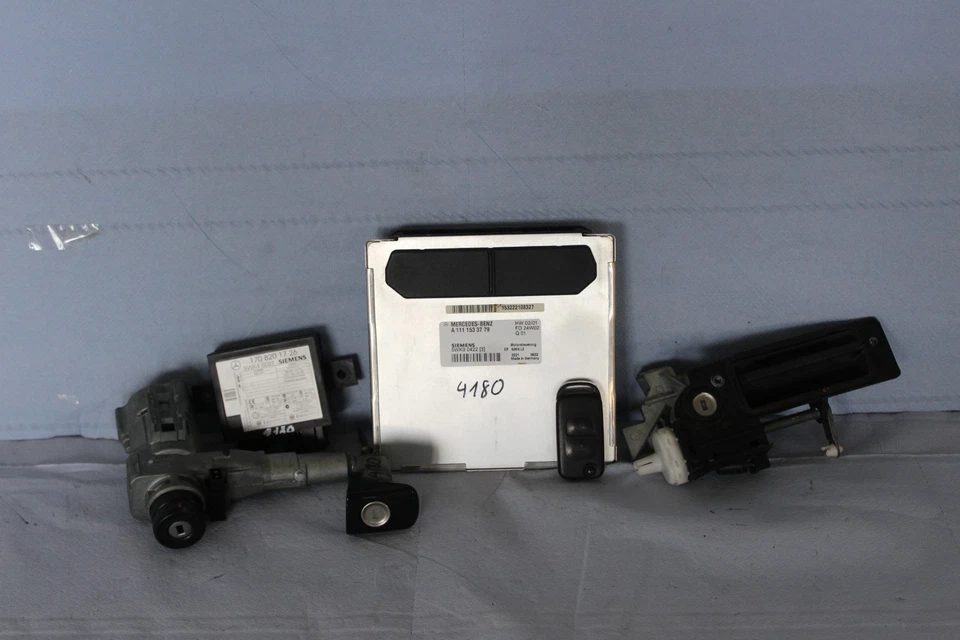 Mercedes-Benz SLK R 170, W 202  Zündschalter mit Motorsteuergerät  1 Schlüssel - Bild 1 von 4