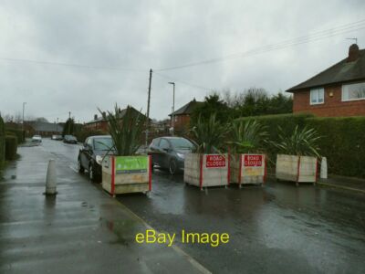 Photo 6x4 LTN planters, Scott Hall Terrace Leeds/SE3034 The purpose of t c2022