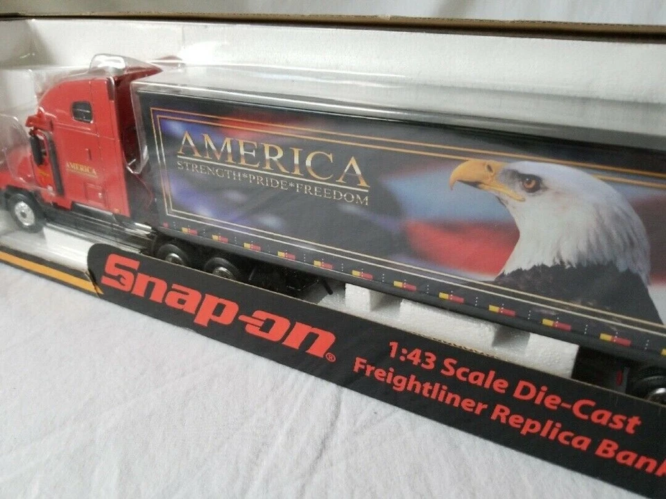 Snap-On Crown Premiums 1:43 Die-Cast Freightliner Replica Bank - America - Image 3 of 4