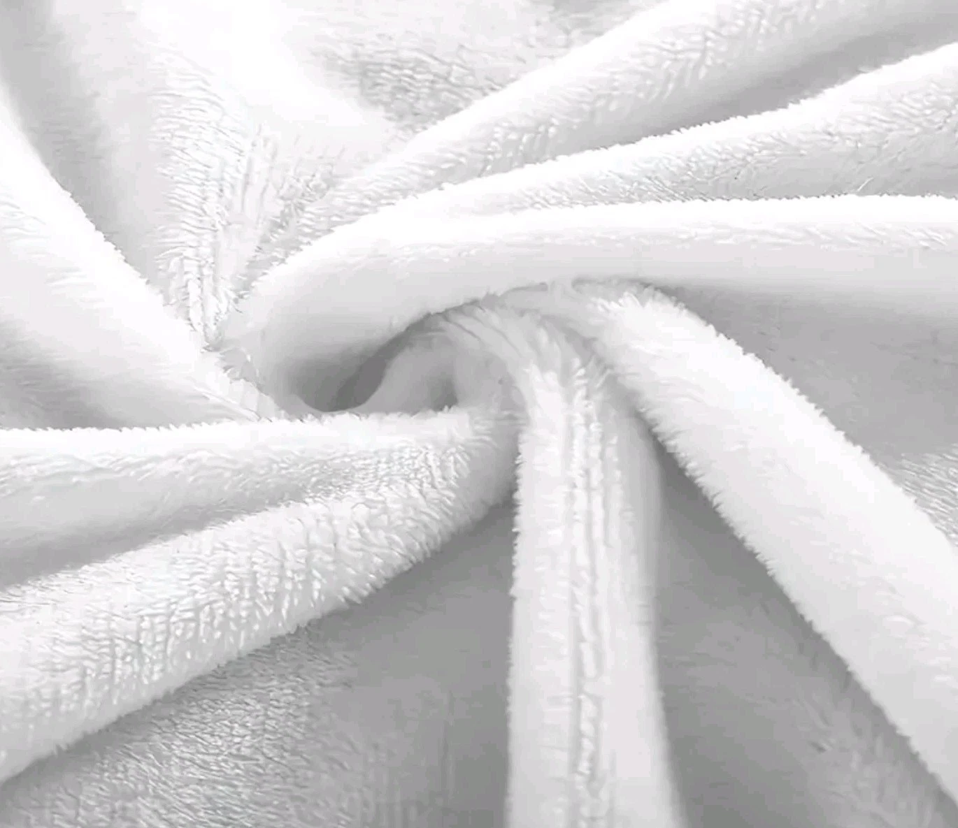 Black Cat Fleece Blanket, Soft and Lightweight