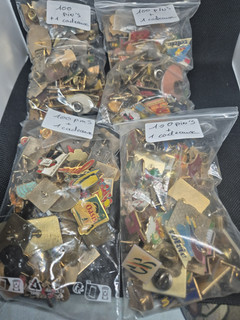 lots de 400 pin's