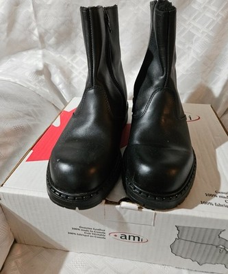 Men's Genuine Leather  100% made in Canada winter boots- SIZE 7  NIB
