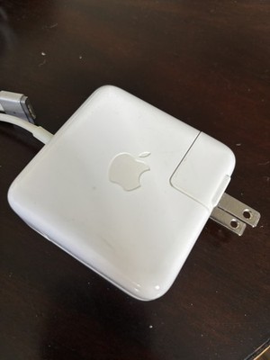 Genuine Apple a1947 61w usb-c power adapter 