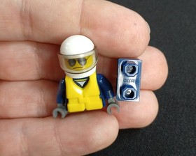 Lego City Forest Police Helicopter Pilot Minifigure Lot of 3 cty0274 from 4439