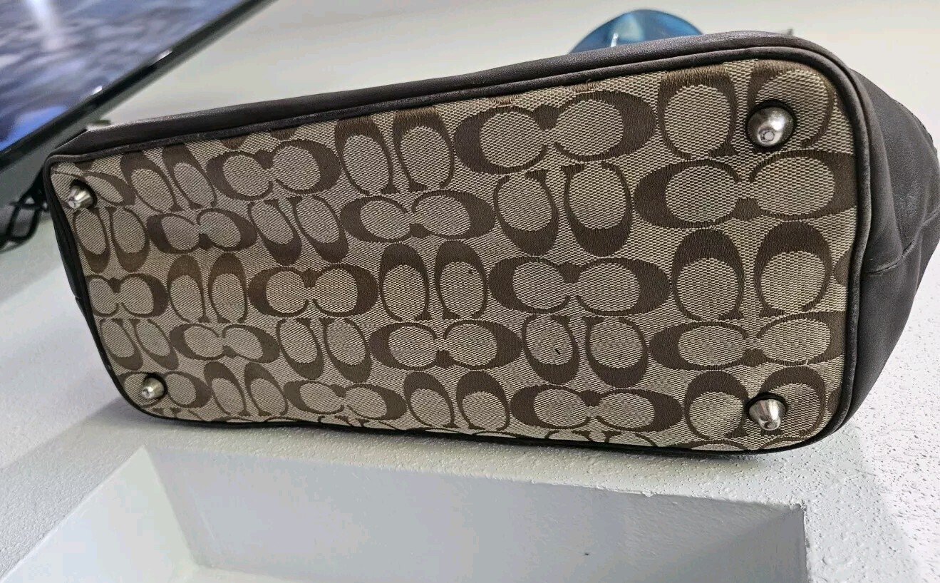 Picture 3 of 10