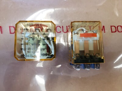 GENUINE LOT OF 10  IDEC RELAY # RR3B-ULC-DC24V / RR3BULDC24V / 24 VDC COIL