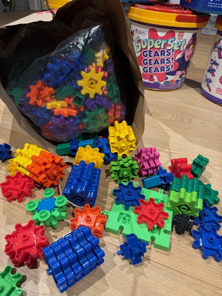 GIGANTE ¡Lote de engranajes! Engranajes! Engranajes! Cerca de 1.500 piezas - 5 Super Sets+ Foto 2 de 4