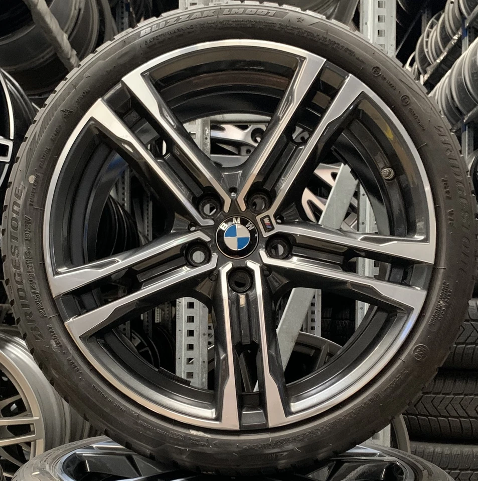 4 Original BMW Roues D'Hiver Coiffant 819 M 225/40/18 92V + M+S F40 F44 8092352 - Bild 2 von 4