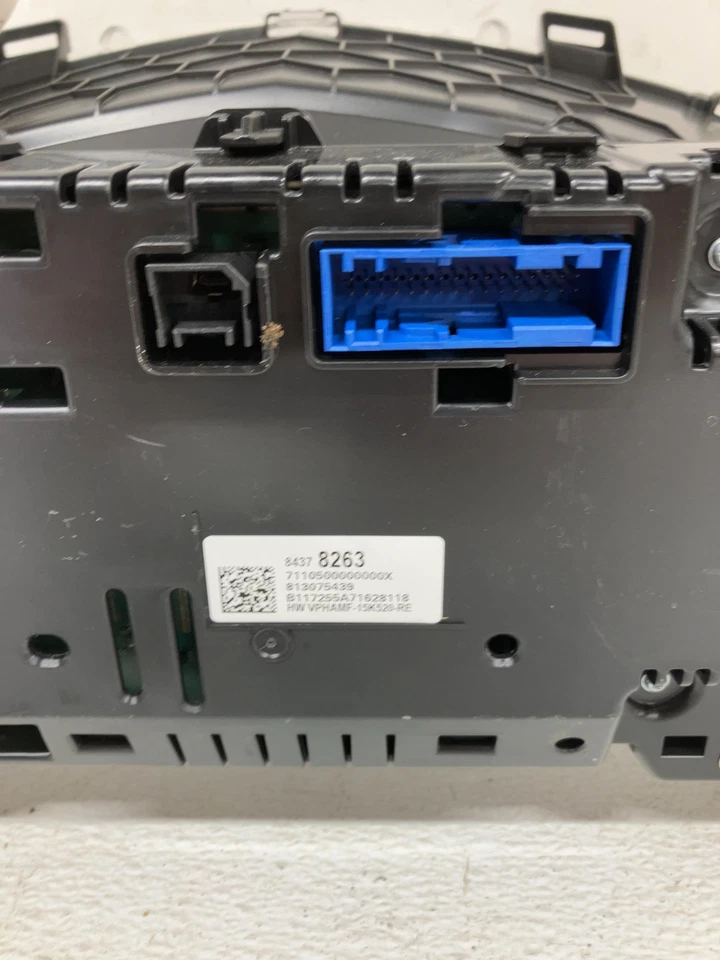 18 CADILLAC CT6 Speedometer (enhanced Cluster) Opt Uhs Id 84378263 - Image 4 of 4