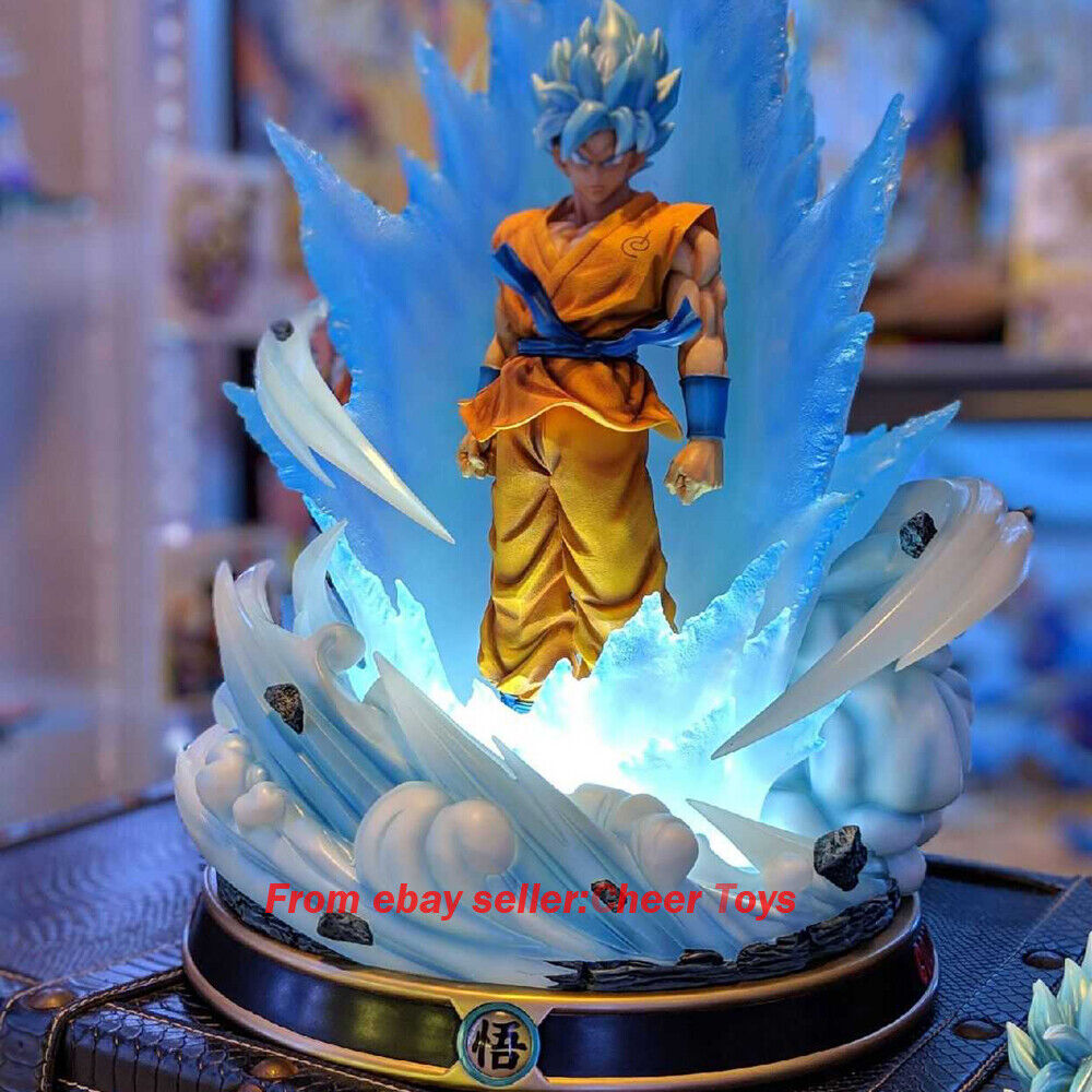 Estátua Goku SSJ Blue Battle Version Figure - Laventy