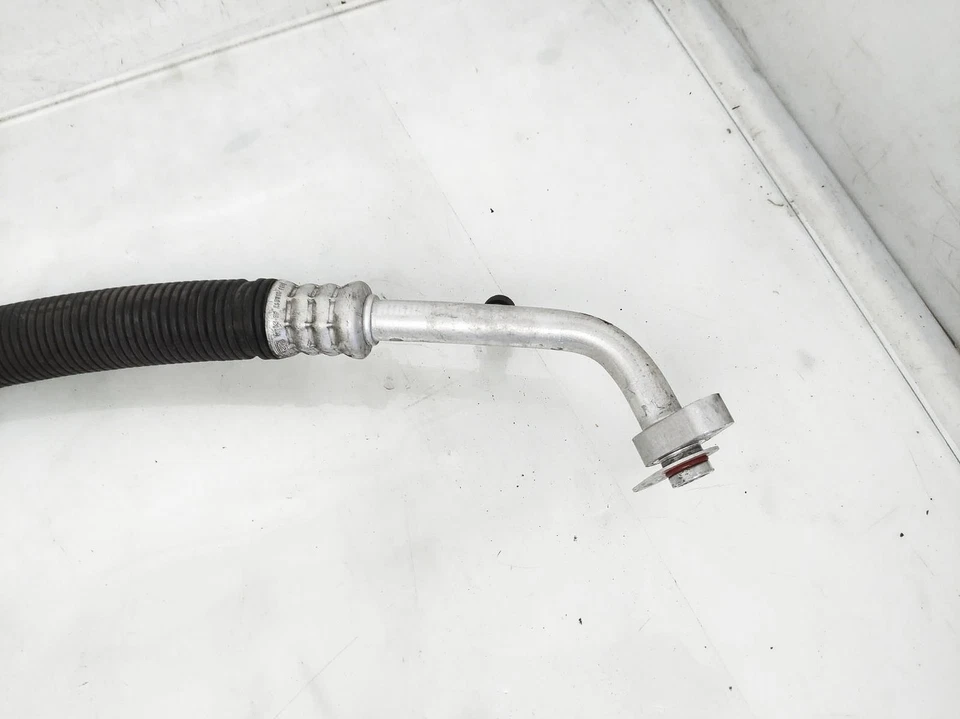 Всасывающий шланг 2010-2012 Ford Flex A/C Aa8Z-19867-B - Изображение 4 из 4