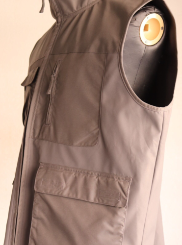 Duluth Trading Men's Hunting Fishing Vest Size XL Gray - Picture 5 of 7