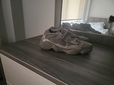 Adidas Yeezys Size 12 Us 500 Made In Vietnam Mint Condition 250
