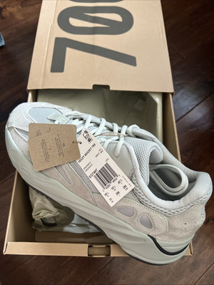 Yeezy Boost 700 , Size 11 US, Salt:Colorway