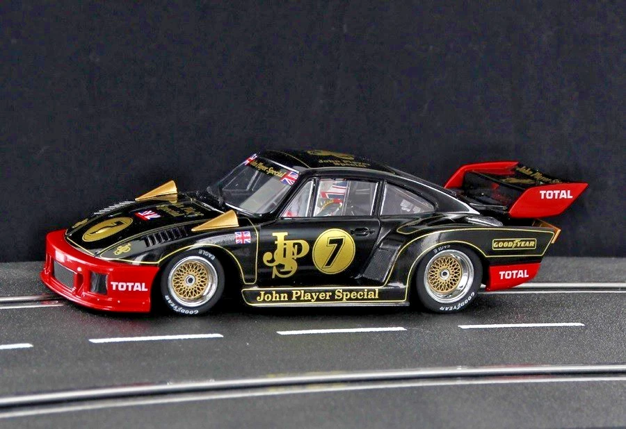 Voiture Slot 1/32 Porsche 935 Vegla Racing LM 80 - Sideways - Modèle Neuf Stocké (occasion)