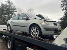 Porte arrière et accessoires Renault MEGANE