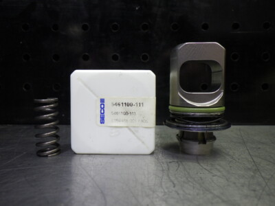SECO Straight Threaded Draw Bar Set QTY1 5461100-111 (LOC2953C)