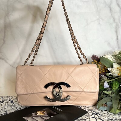 【ヴィンテージ】Rank:S☆Chanel Beige Petite Series15 ToteBag Vintage Chanel Large Tote Bag in Beige — singulié
