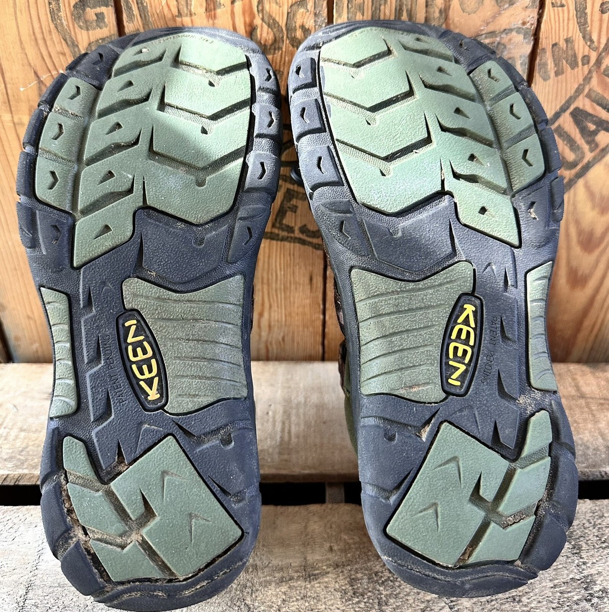 Keen Camo Newport Sandals Shoes Women display picture 3