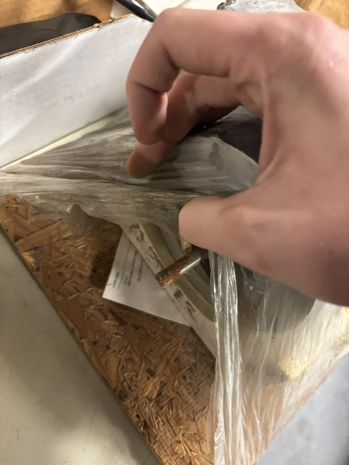 NEW NO BOX Baldor Motor 08HP 42CZ Frame Three phase 33-1076-1060 - Image 3 of 4