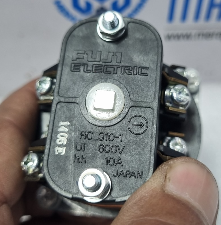 Fuji Electric RC310-1 Rotary Cam Switch Ui 600V Ith 10A F-1M2203HB