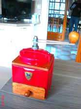 ANCIEN  MOULIN A CAFE PEUGEOT ROUGE
