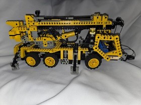 Lego Set 8438 Pneumatic Technic Crane Truck Yellow Black Retired Set~ Read