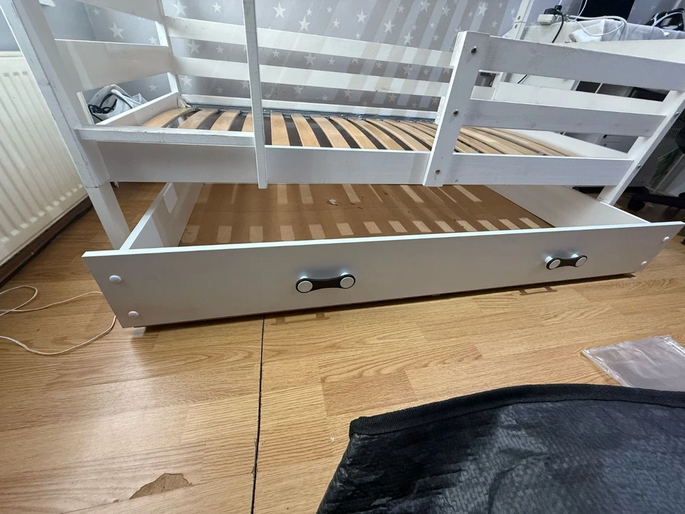 Solid Wood White Bunk Bed Frame Single with Ladder & Storage Drawer Kids Bedroom - Image 4 of 4