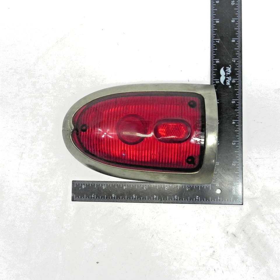 1951 KAISER NOS ЛЕВЫЙ ЗАДНИЙ ФОНАРЬ ОБЪЕКТИВ + СБОРОЧНЫЙ ОБОДОК БЕЗ ЛАМПЫ РЕДКАЯ ВИНТАЖНЫЙ KF #207376 - Изображение 2 из 4