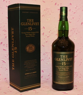 Glenlivet 15 years old 1 Litre - George Smith's Original 1824 Sehr guter Zustand